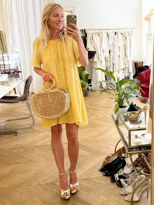 Sandales compensées à plateforme citron jaune, orange et cerise Prix boutique 575€ Taille 37 — photo 3
