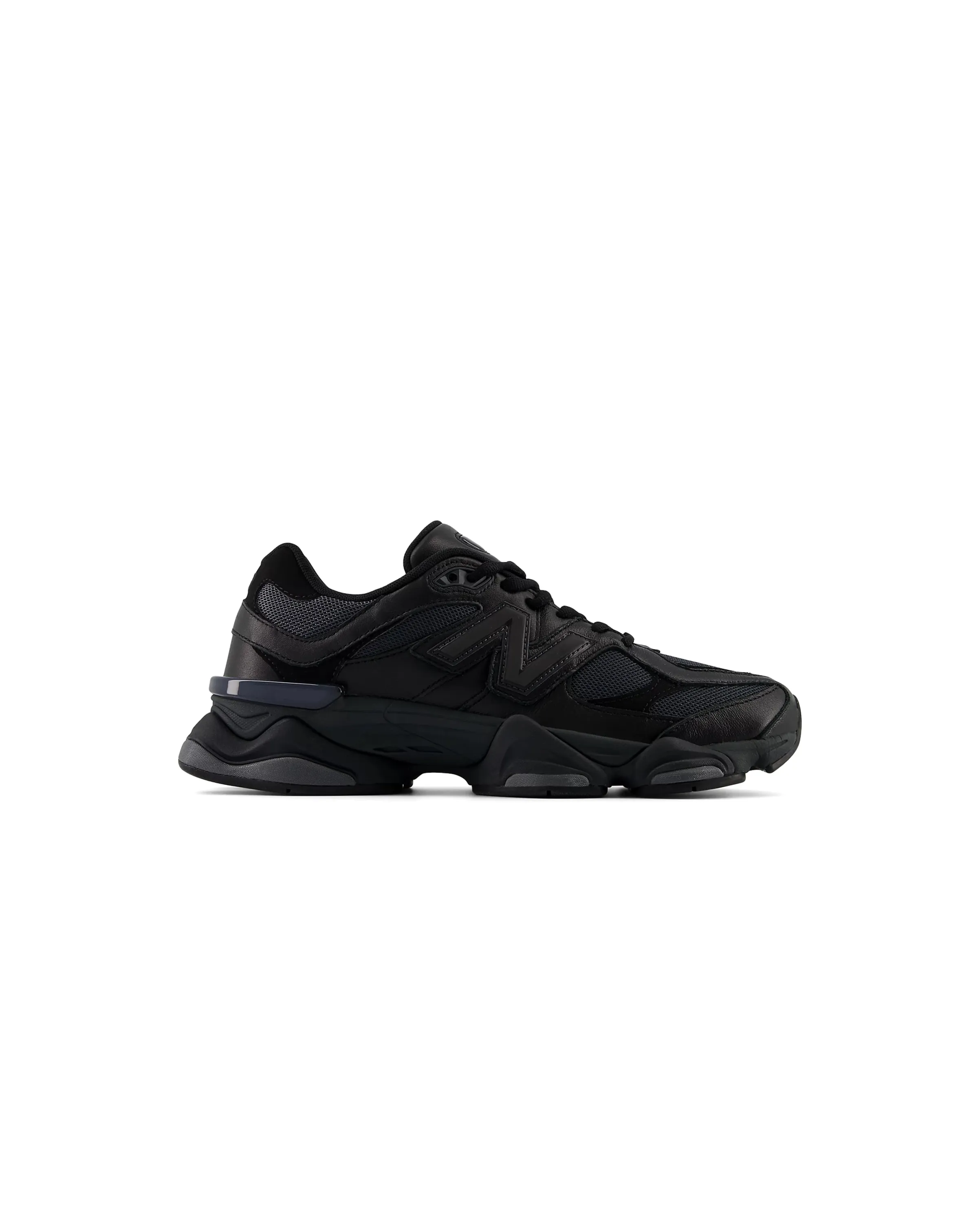 9060 Black Cat