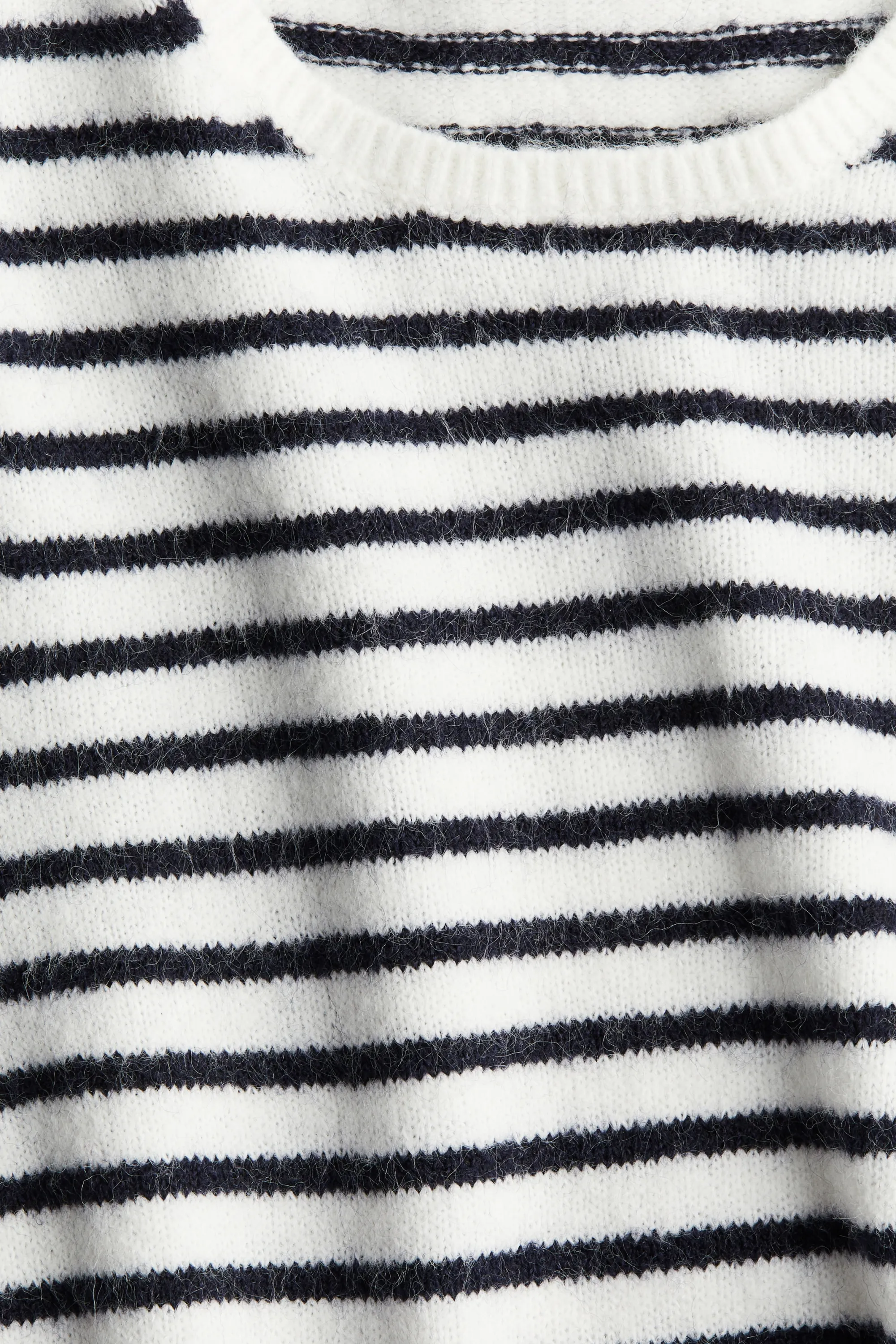 T-shirt en maille fine - Crème/rayé