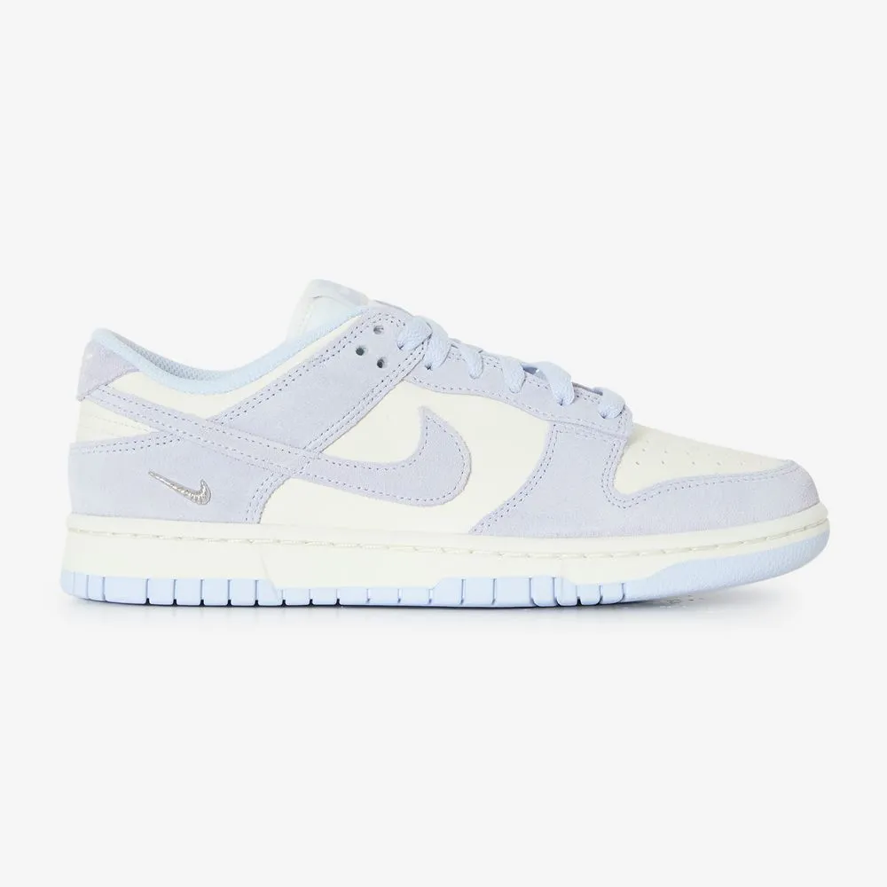 DUNK LOW SUEDE MINI SWOOSH
