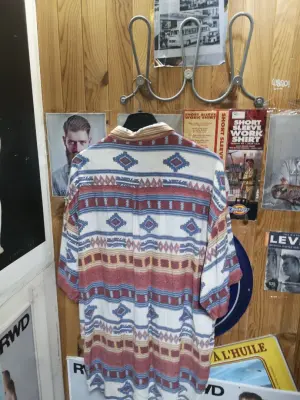Chemise à motifs géométriques vintage — photo 3