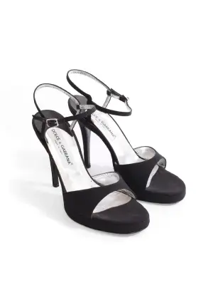 Sandales à talon et bride cheville en satin noir Prix boutique 795€ Taille 38 — photo 2