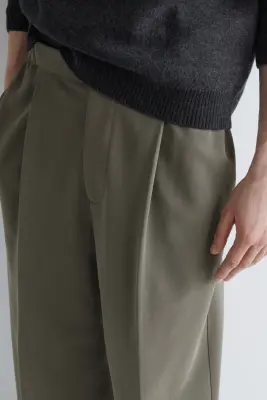 PANTALON DROIT REGULAR EN SERGÉ CONTRECOLLÉ - VERT-GRIS — photo 3