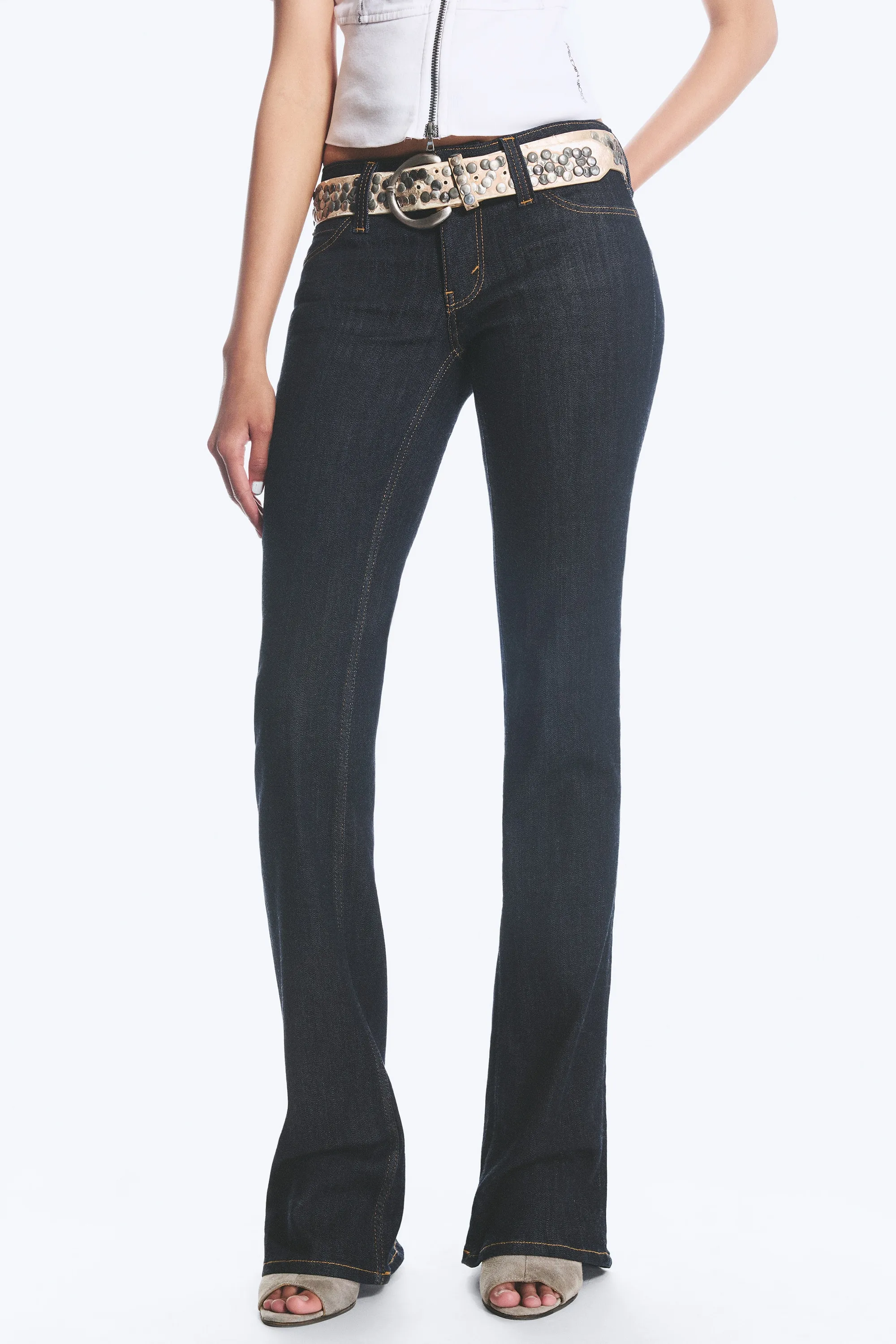 Jean bootcut skinny taille basse Booty Bei - Blue Rinse – Bleu foncé