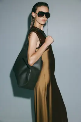 Robe midi en satin - Beige foncé — photo 4