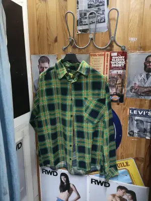 Chemise à carreaux — photo 1