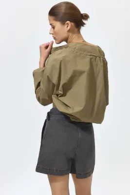 Short en denim avec ceinture - Gris foncé — photo 2