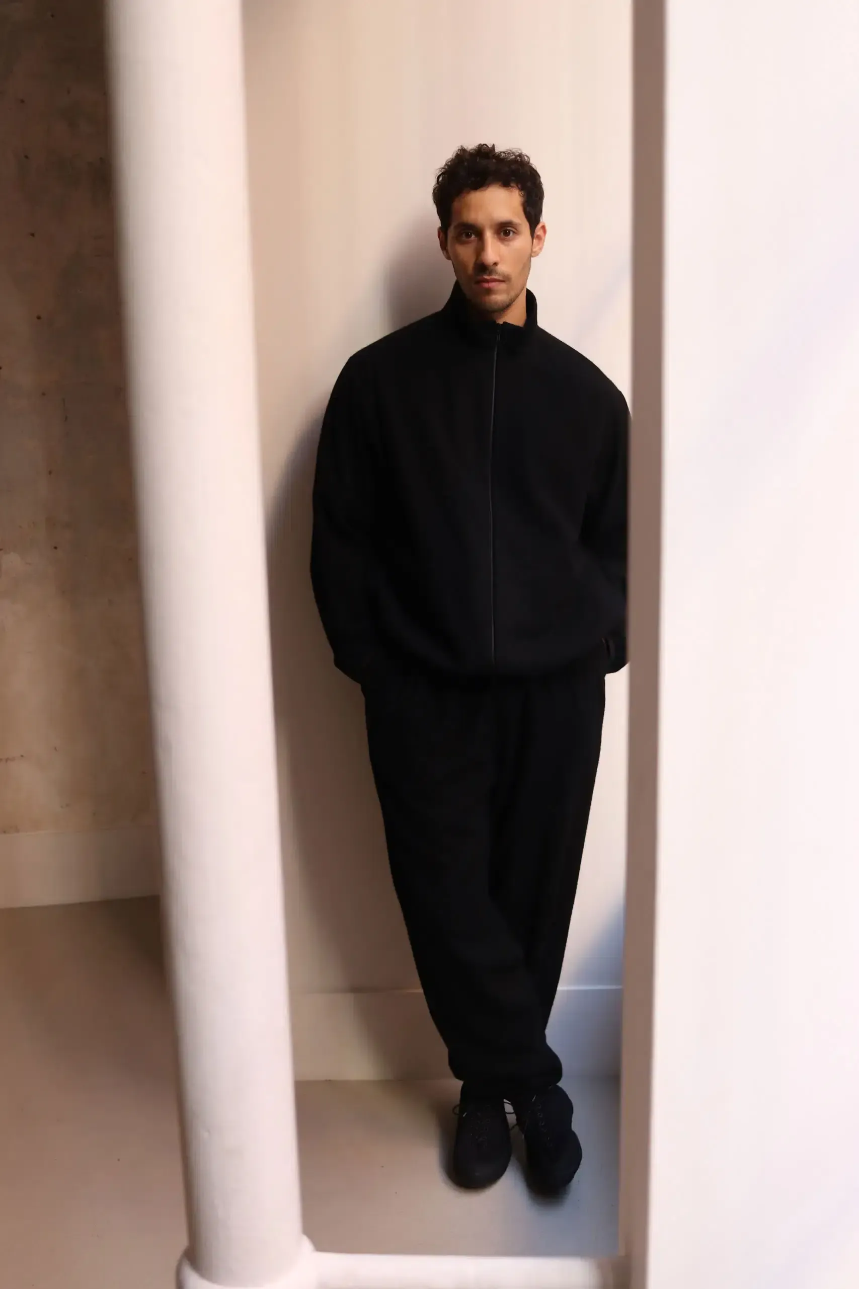 Still By Hand – Cashmere mixed high neck blouson BL04263OS – BLACK