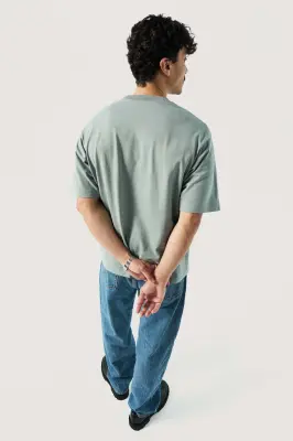 Le t-shirt oversize - Vert pastel — photo 5