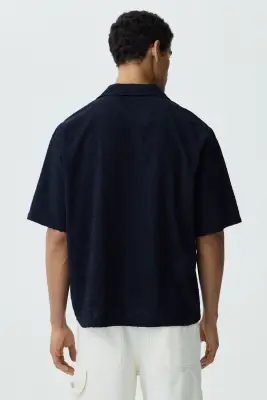 Chemise texturée Relaxed Fit avec col cubain - Noir — photo 3