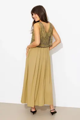 Longue robe perlée Femme — photo 4