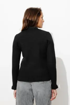 Pull col rond détail dentelle — photo 4