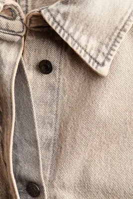 Chemise en denim avec manches ballon - Beige ancien clair — photo 3
