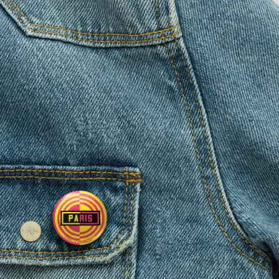 BADGE 32 MM - DESIGN INSPIRÉ DU MÉTRO PARISIEN - REVERSE — photo 2