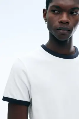 T-shirt en coton avec bordures contrastées et manches courtes - Blanc - Liseré Bleu — photo 1
