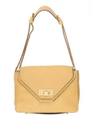 Sac SALLY moyen modèle en cuir grainé jaune miel et chaîne dorée Prix boutique 1710€ — photo 1
