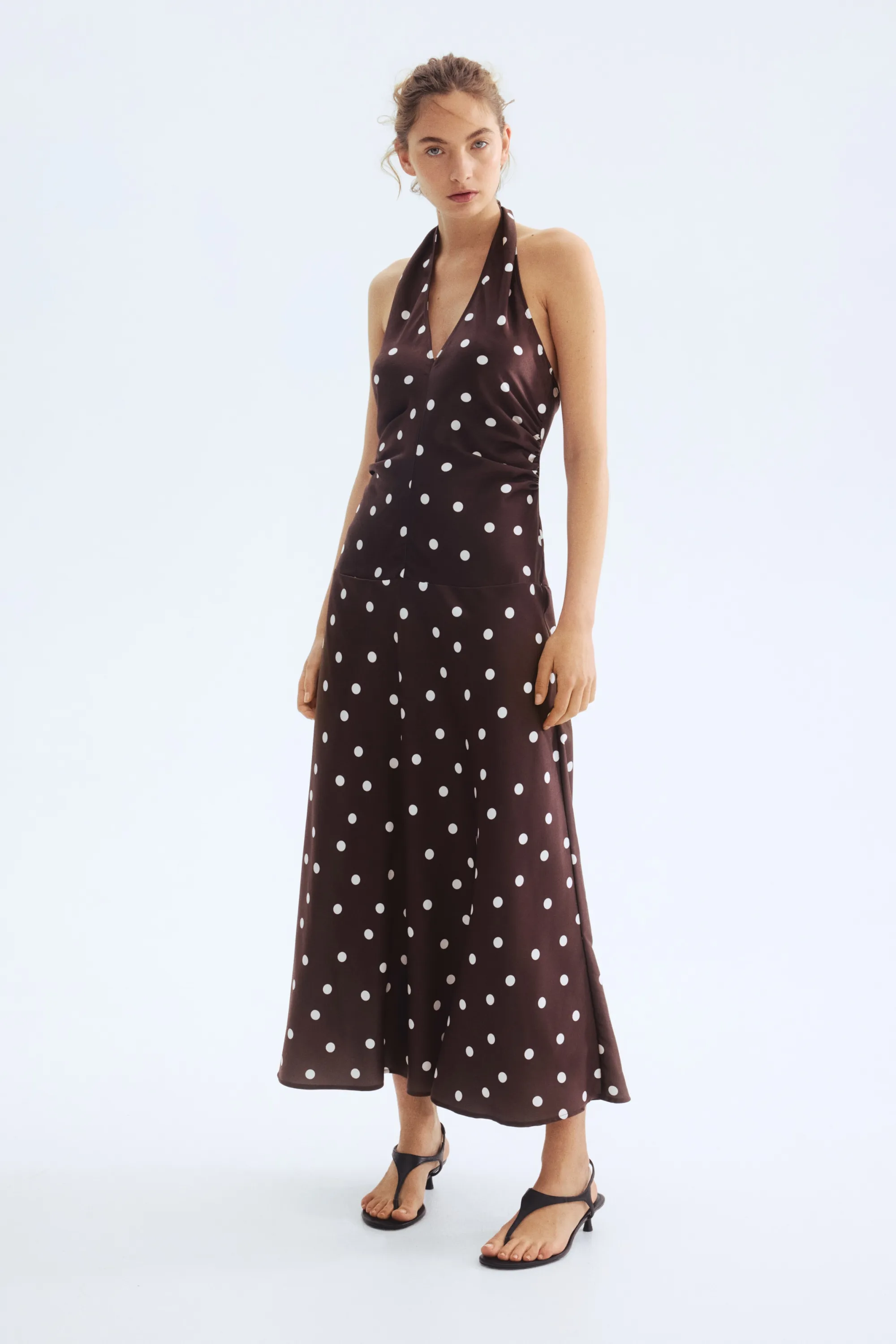 Robe dos nu à effet drapé - Marron foncé/pois