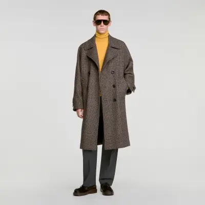 Manteau en laine à carreaux