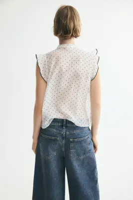 Blouse volantée avec col cravate - Crème/pois — photo 2