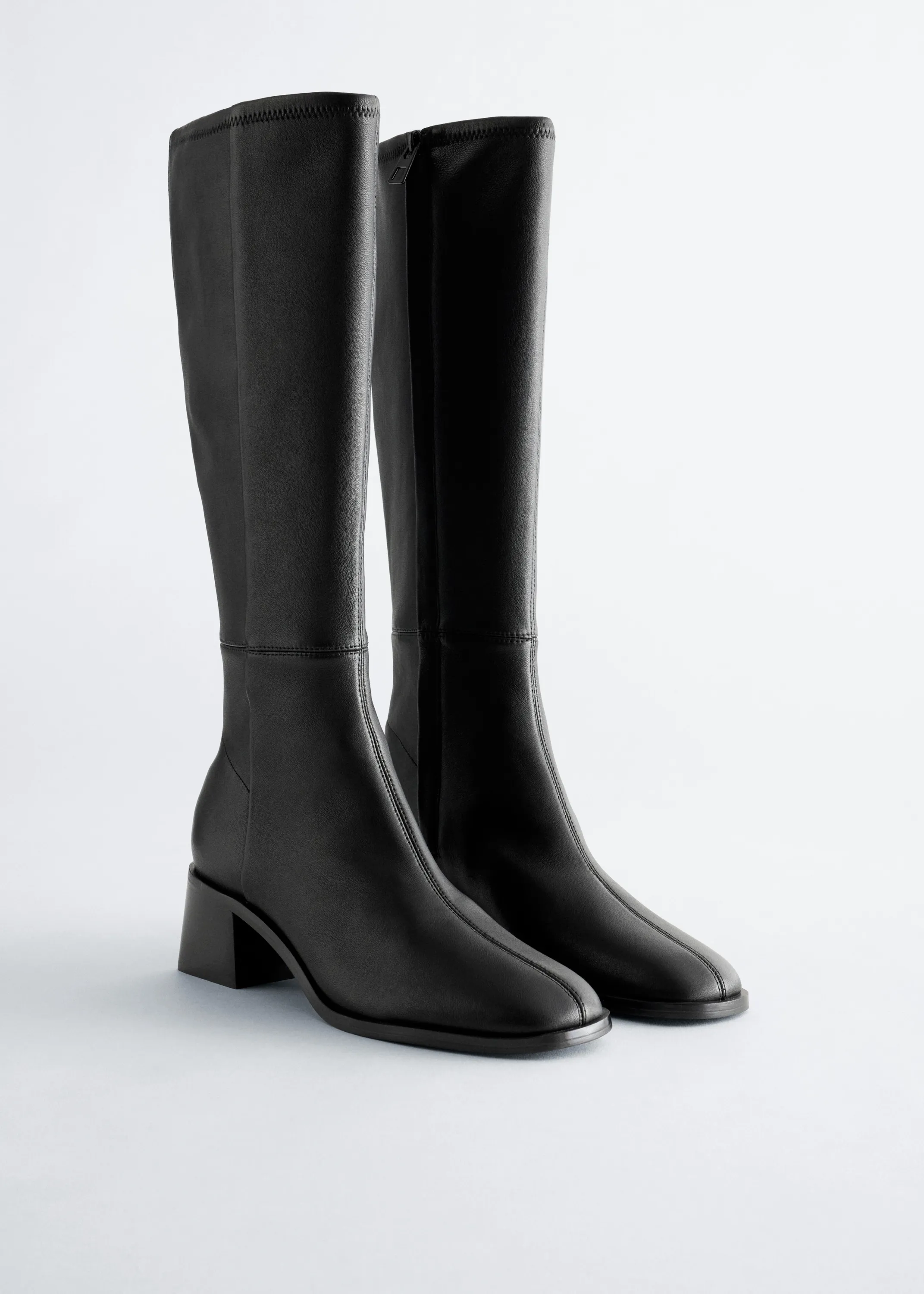 Bottines-chaussettes à tiges hautes en cuir - Noir
