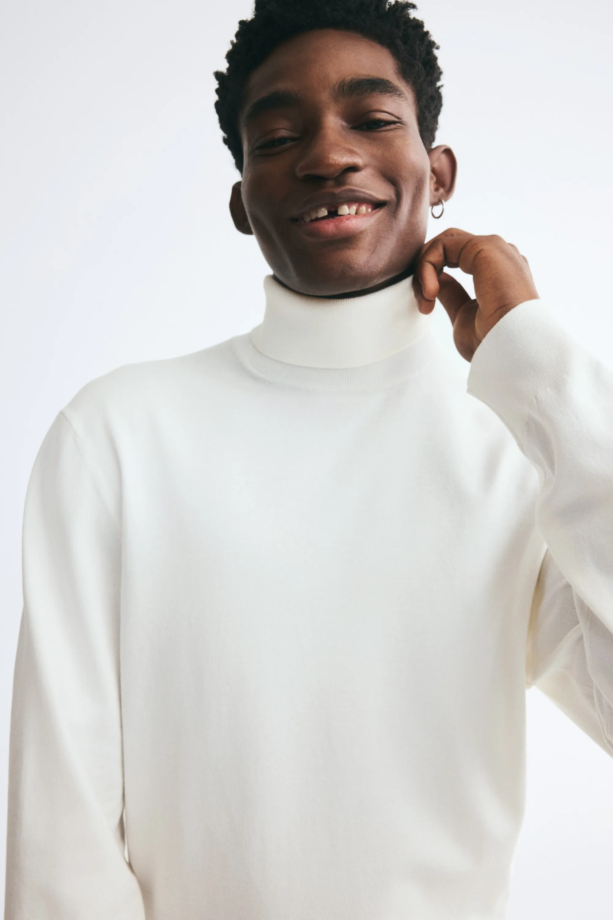 Regular Fit Fine-knit polo-neck jumper - Crème