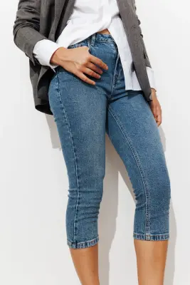 Pantacourt Capri en jean Femme — photo 5