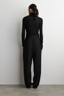 PANTALON TULIPE À PLIS EN LAINE MÉLANGÉE - NOIR — photo 3