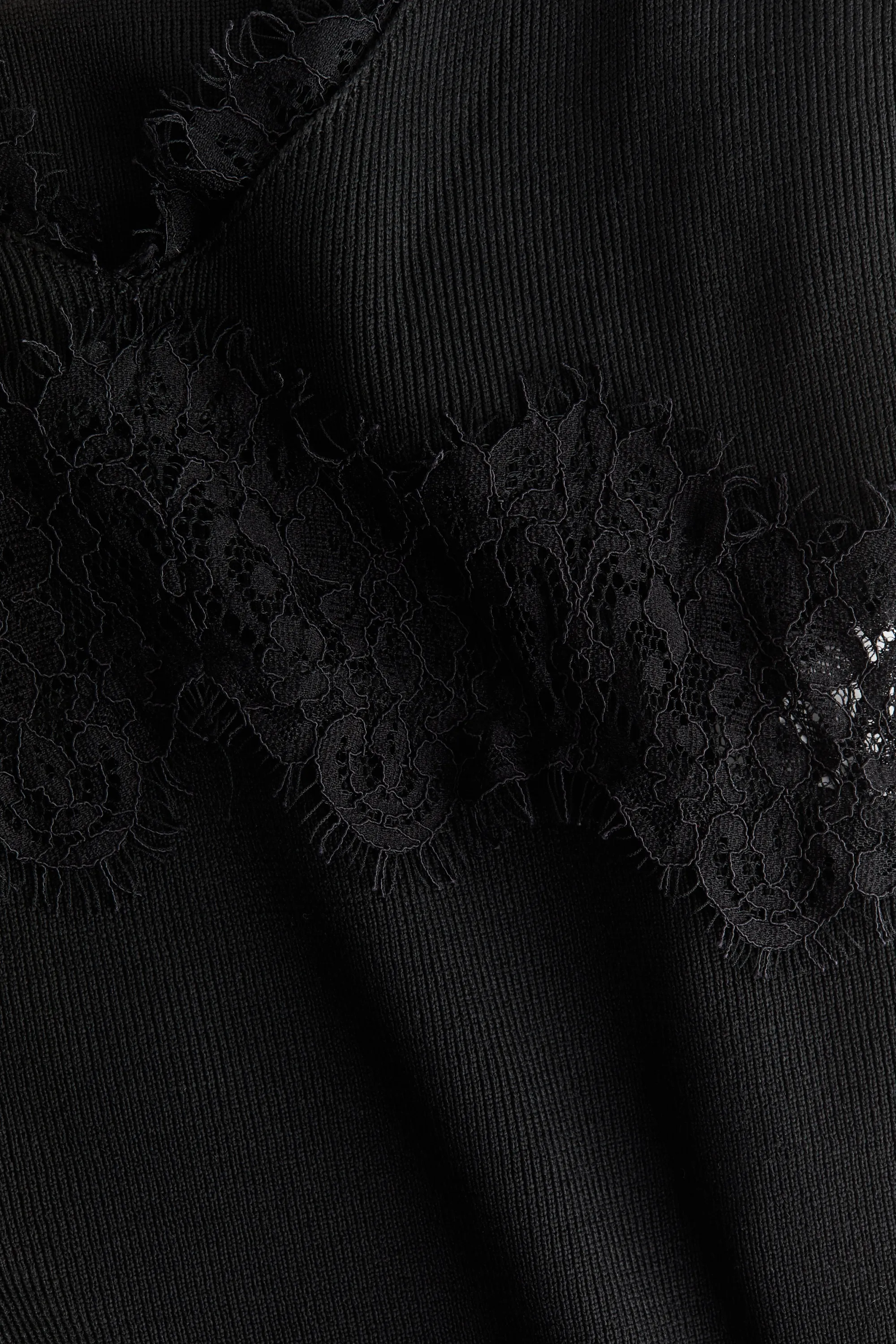 Robe avec dentelle - Noir