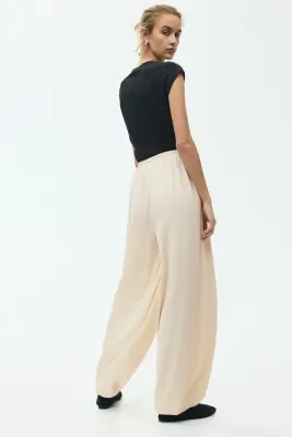 Pantalon à cordon avec jambes ballon - Beige clair — photo 3