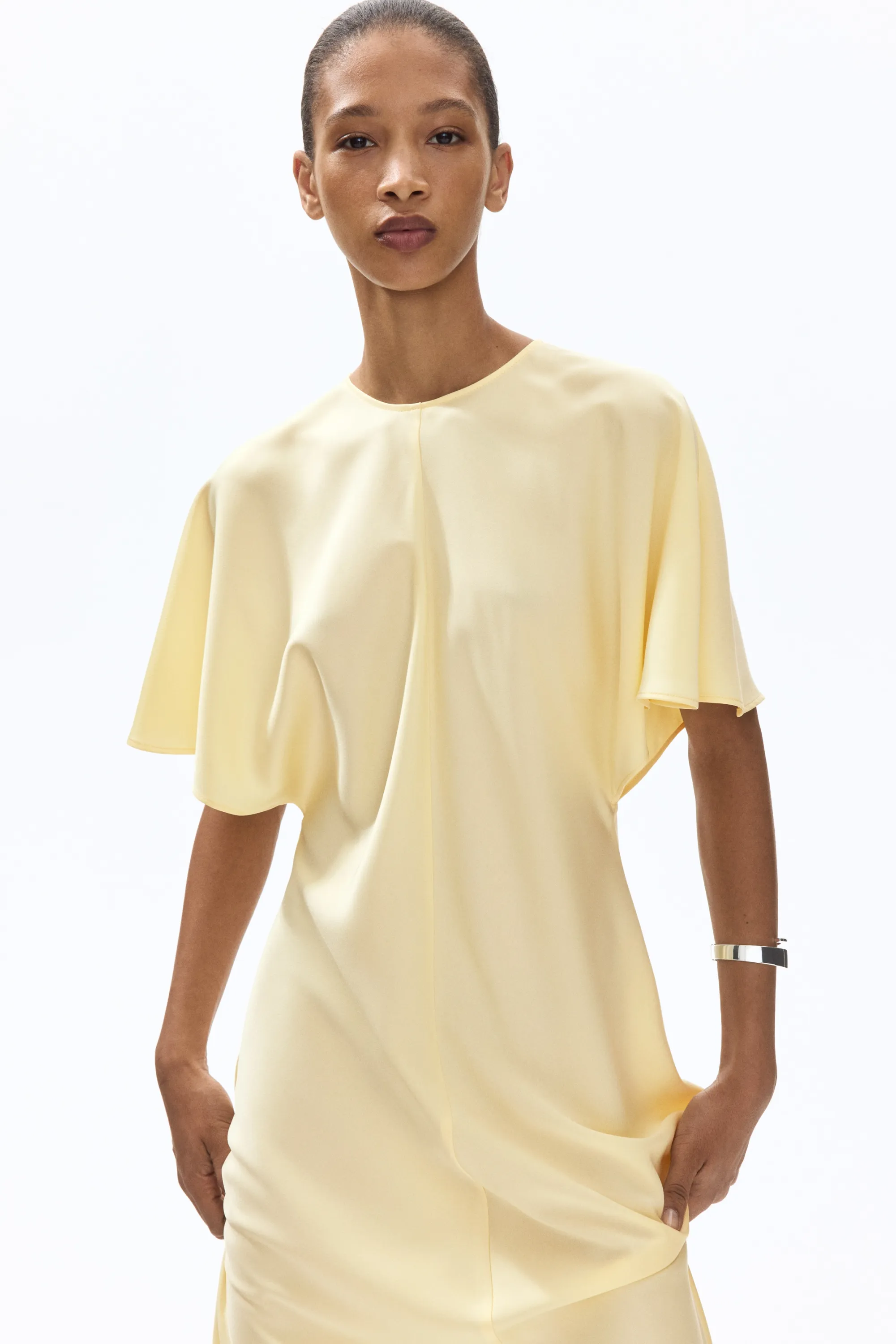 Robe midi en satin - Jaune clair