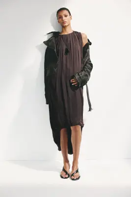 Robe drapée avec base à effet boule - Marron foncé — photo 1