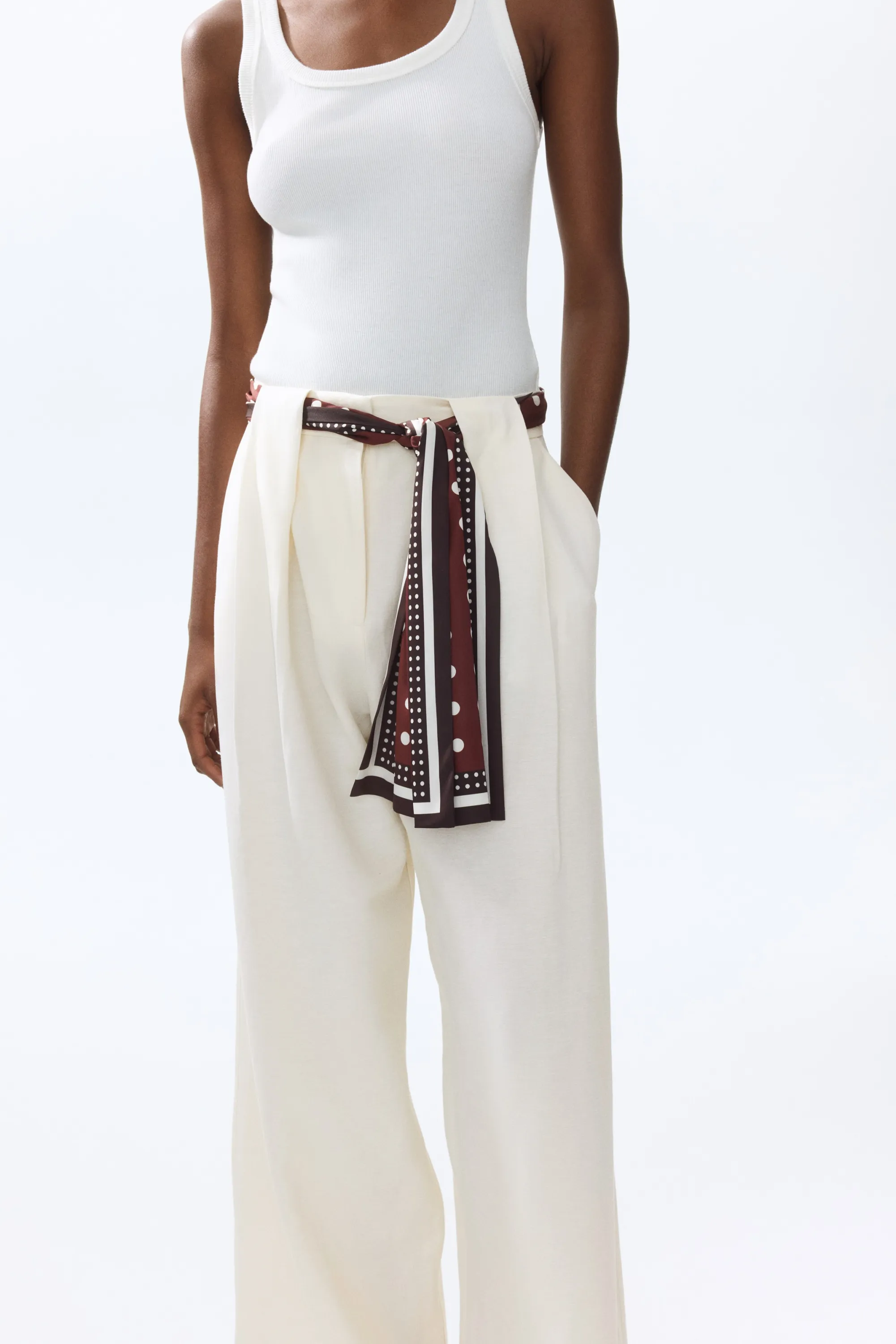Pantalon en lin mélangé avec détail façon foulard - Crème