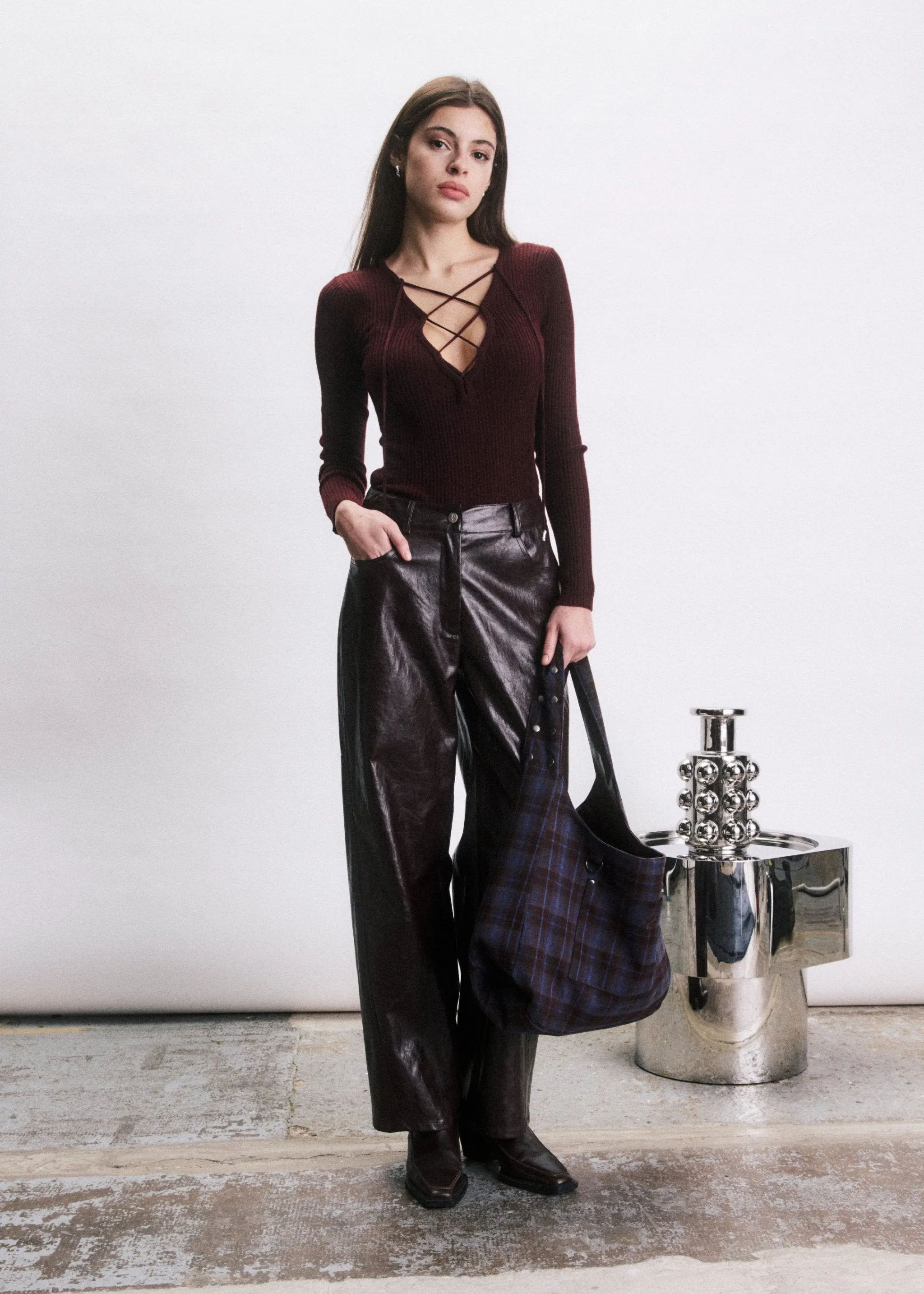 Jiji Studios – Pantalon Floyd Bordeaux
