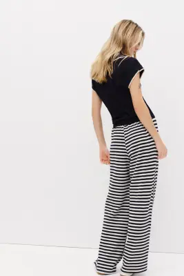 Pantalon en maille - Blanc/rayures bleu marine — photo 3