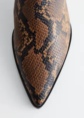 Bottines à petits talons - Motif serpent cognac — photo 2