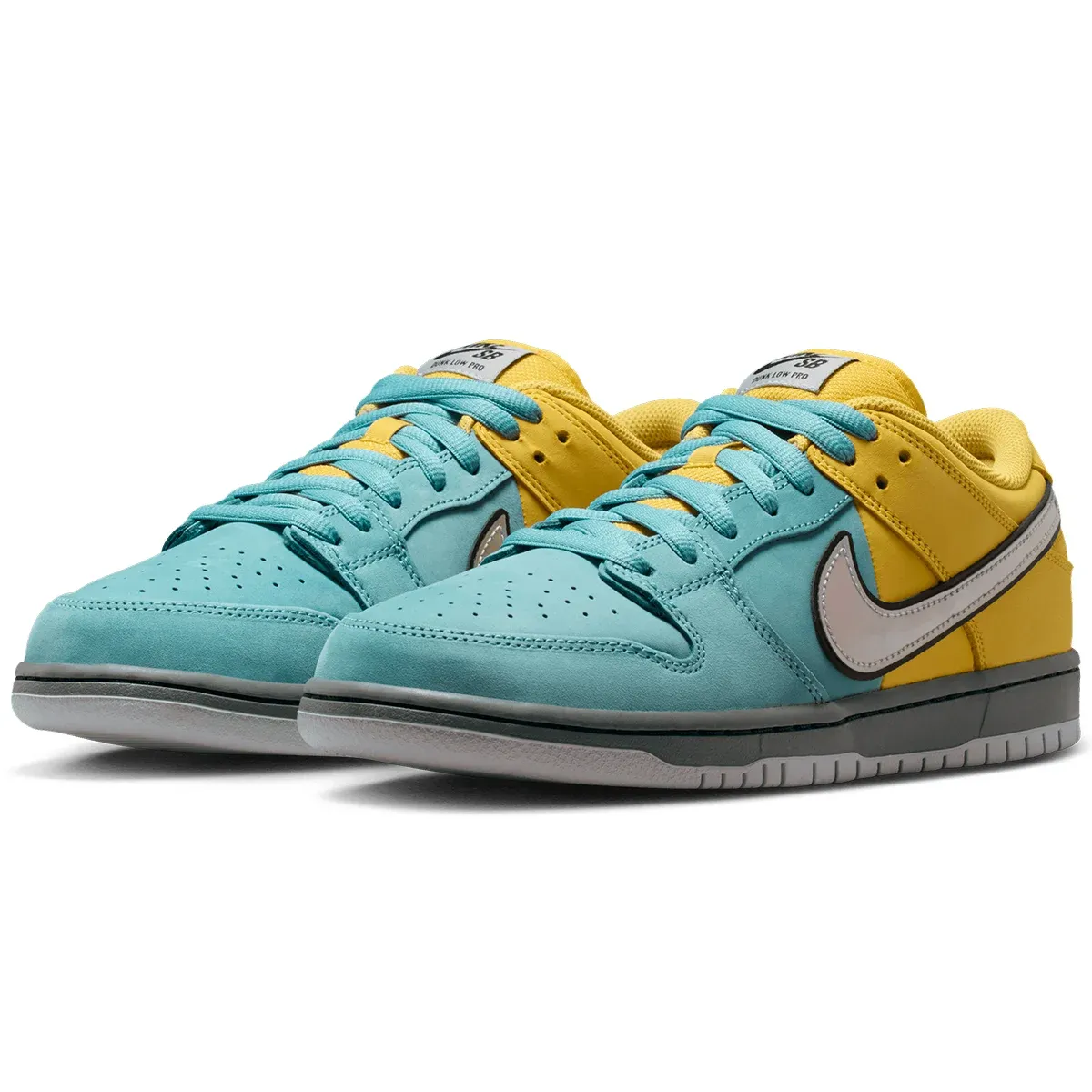 Chaussure Nike sb dunk low pro muni fast pass – Lightening / Wolf Grey / Denim