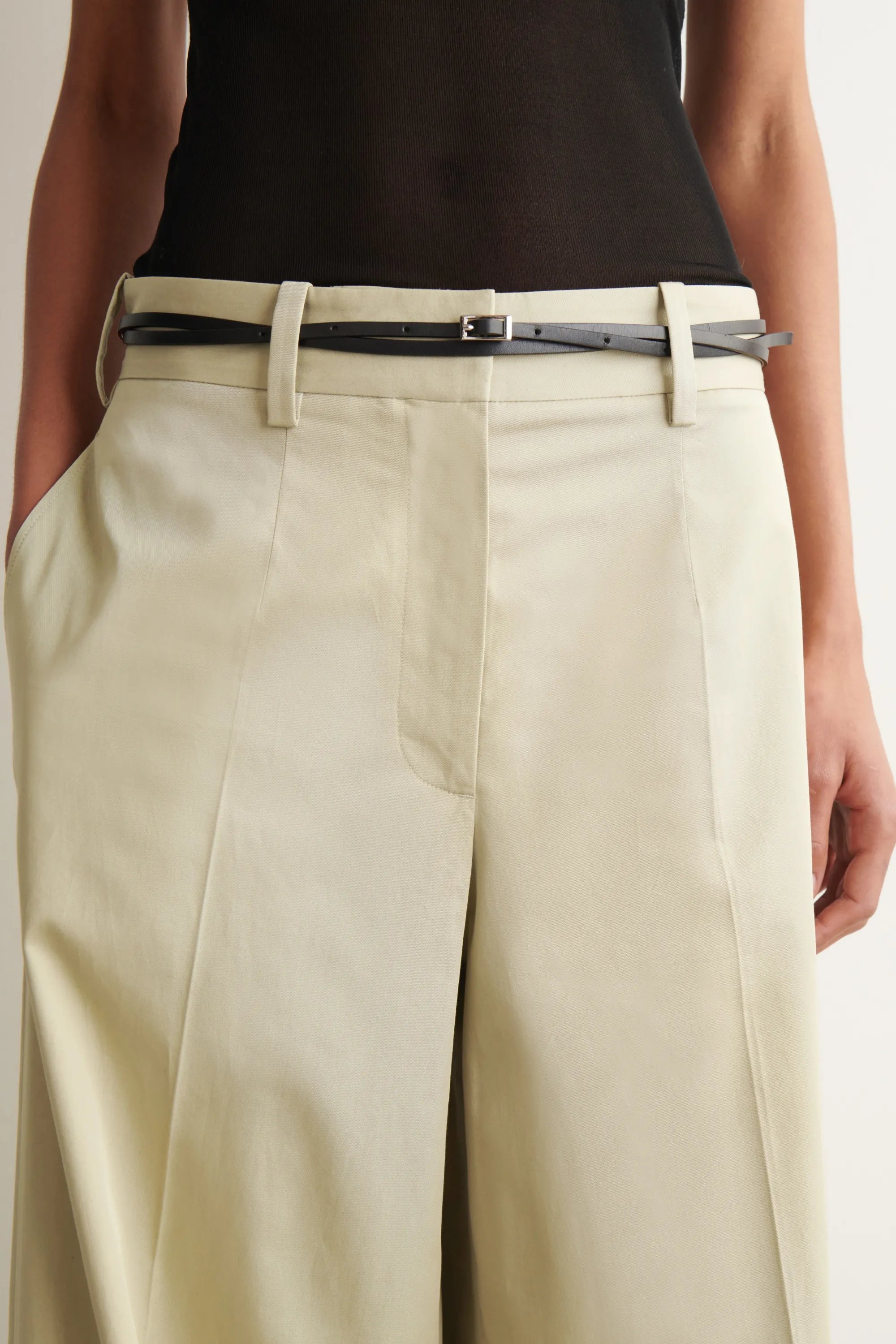 PANTALON LARGE À REVERS EN SERGÉ DE COTON - SABLE