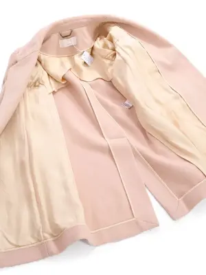 Manteau évasé en laine rose clair Prix boutique 3000€ Taille 40 — photo 5