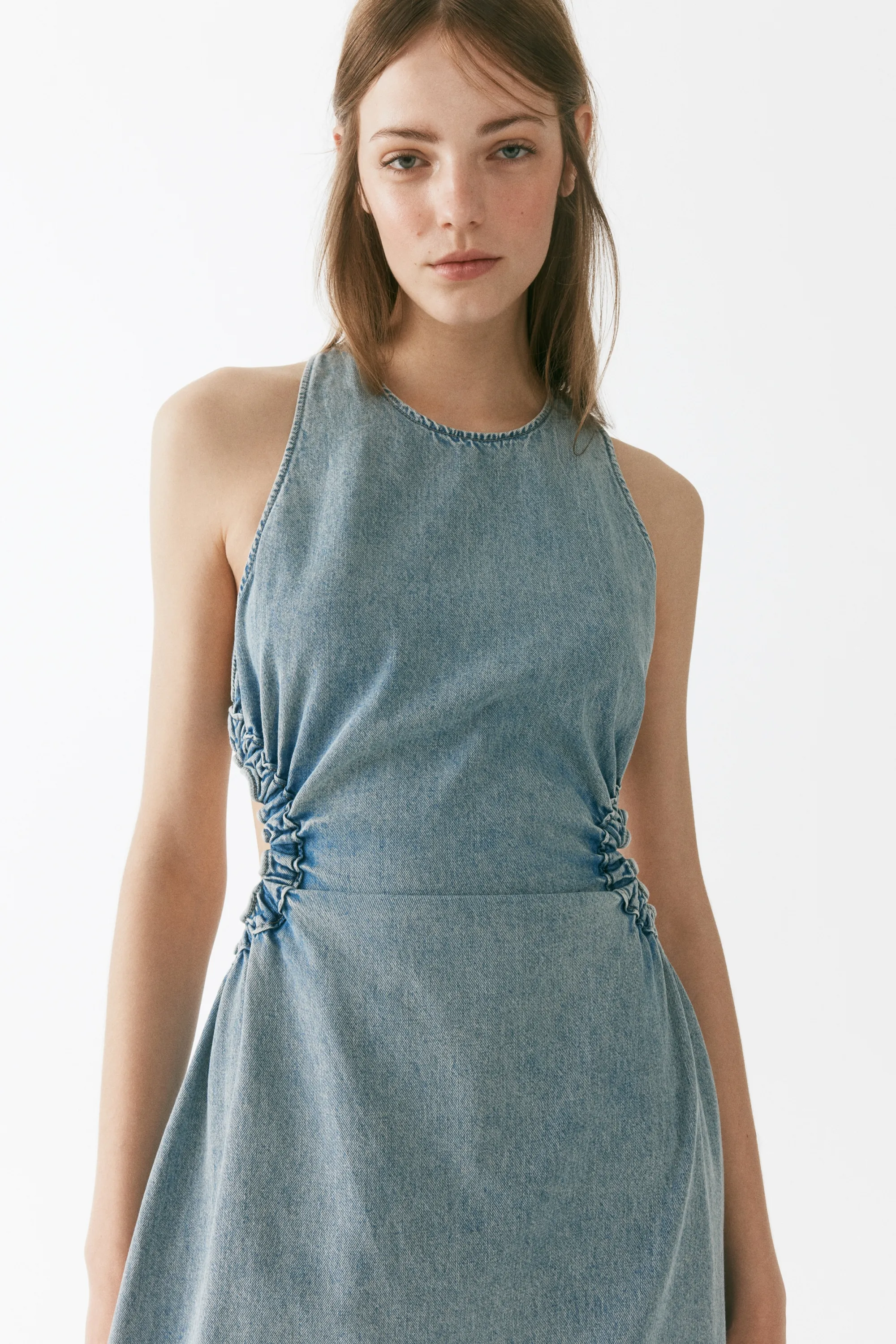 Robe maxi avec dos ouvert - Bleu denim clair