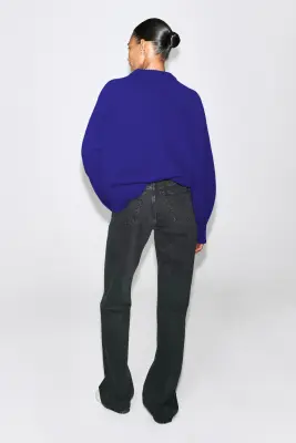 PULL À COL ROND EN LAINE - BLEU COBALT — photo 4