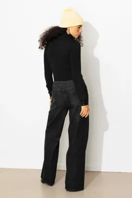 Pull fin col roulé Femme — photo 4