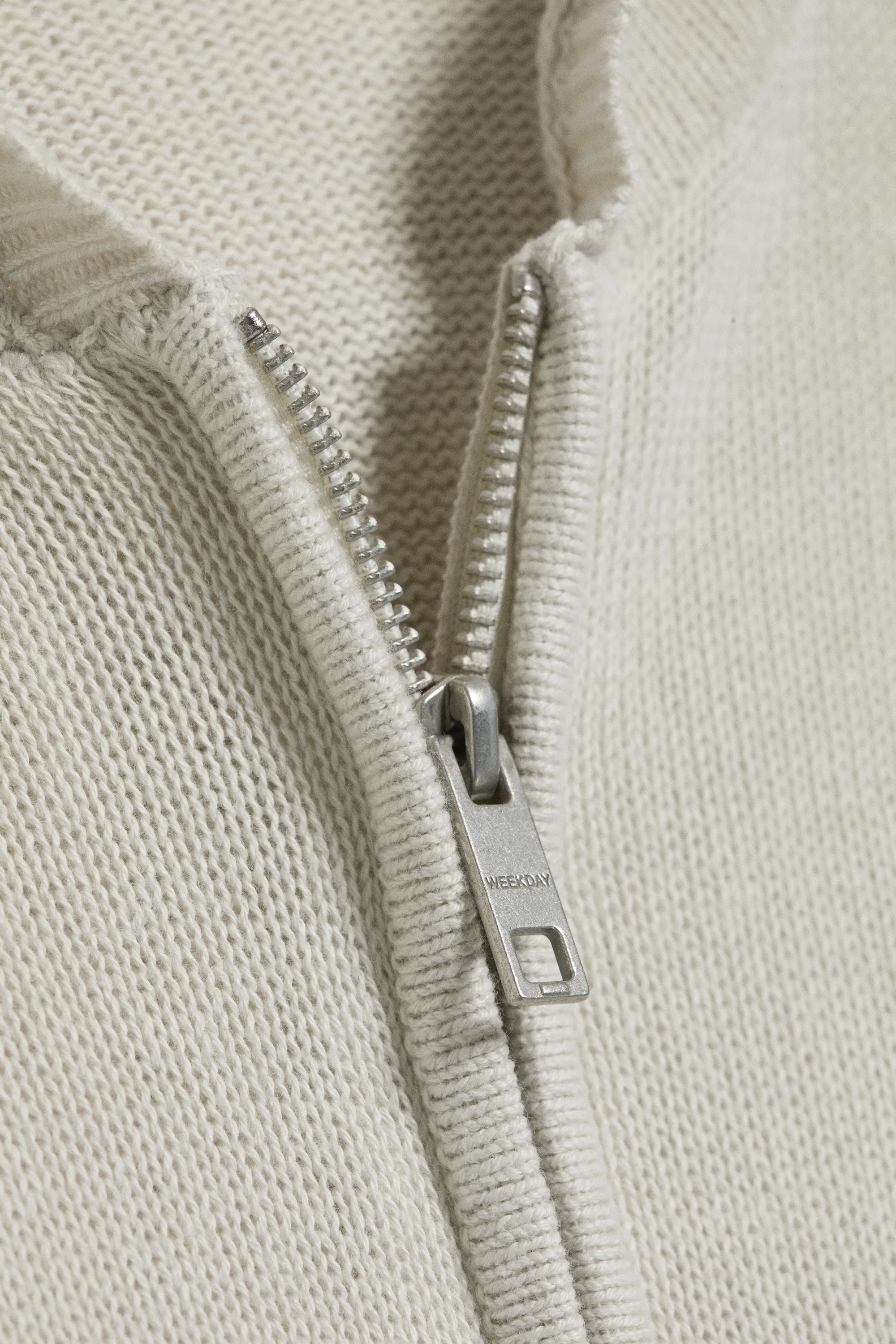Sweat à capuche zippé confectionné - Beige cendré clair