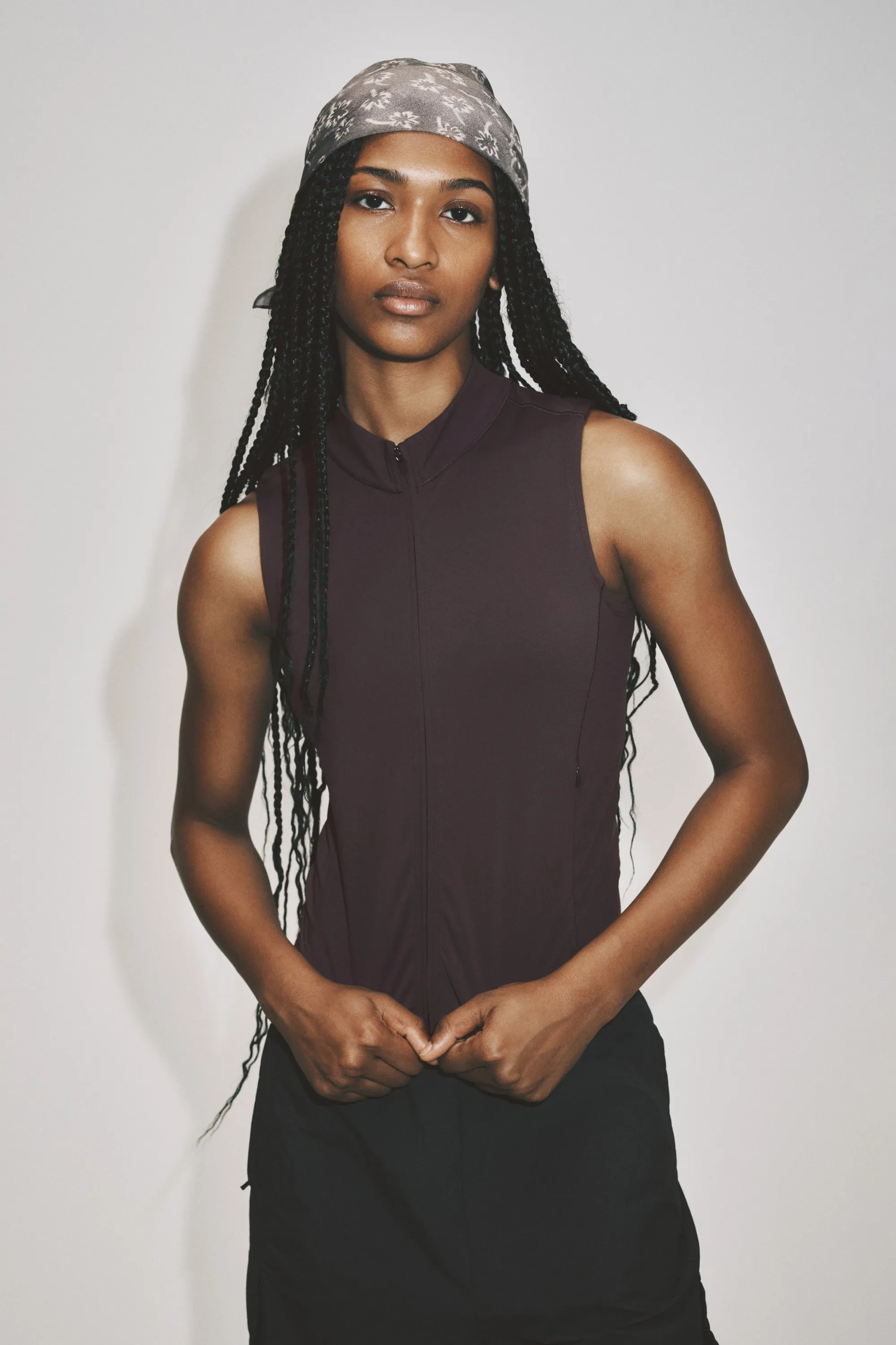 Veste running Slim Fit sans manches SculptMove™ - Bruyère foncé