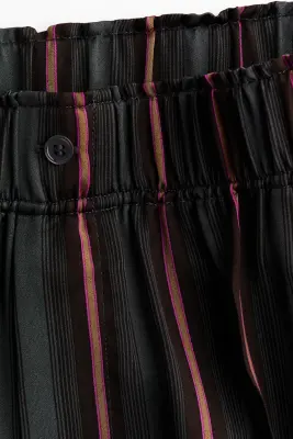Pantalon en satin avec taille élastique - Gris foncé/rayé — photo 5