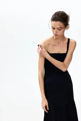 Robe midi avec jupe évasée - Noir — photo 1