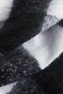 Écharpe à la finition brossée - Noir/carreaux — photo 2