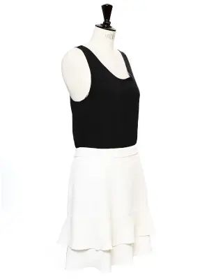 Jupe à volants en crêpe blanc Prix boutique 560€ Taille 38 — photo 3