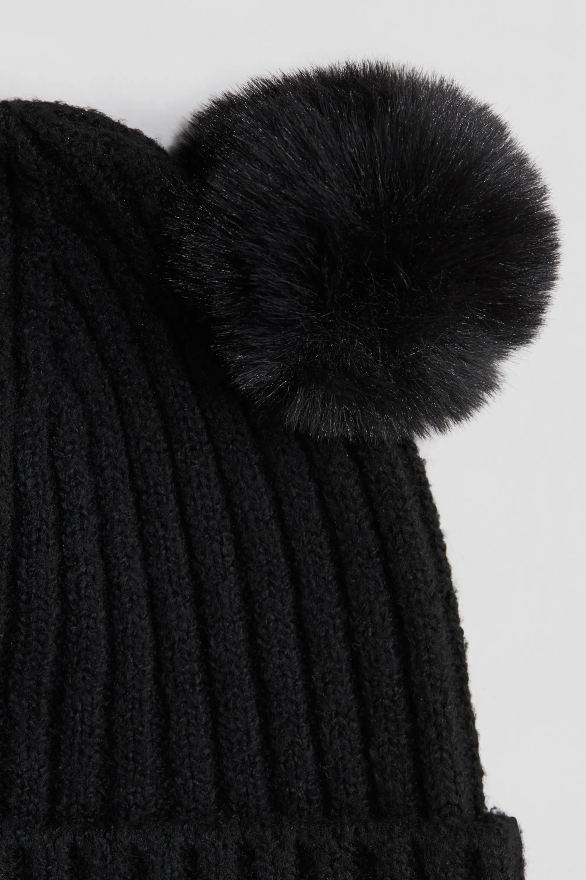 Bonnet à pompons en maille côtelée - Noir