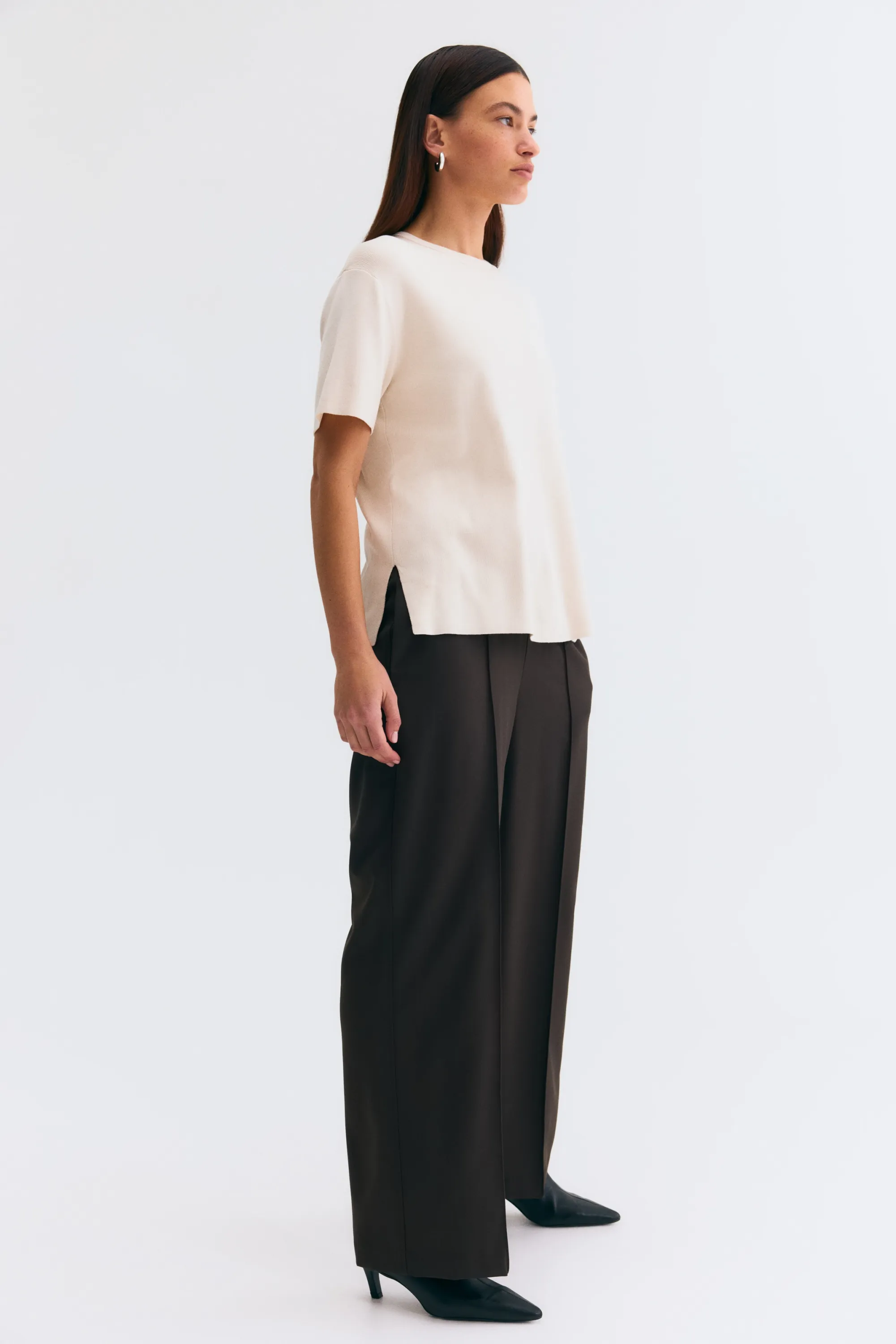 MAMA Pantalon large avec plis Before & After - Marron foncé