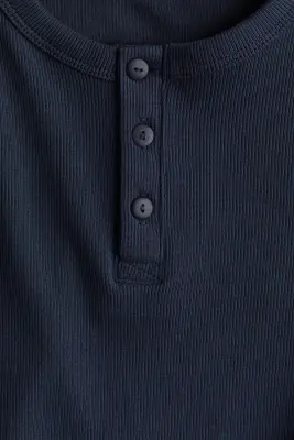 T-shirt en coton avec col tunisien - Bleu marine — photo 4